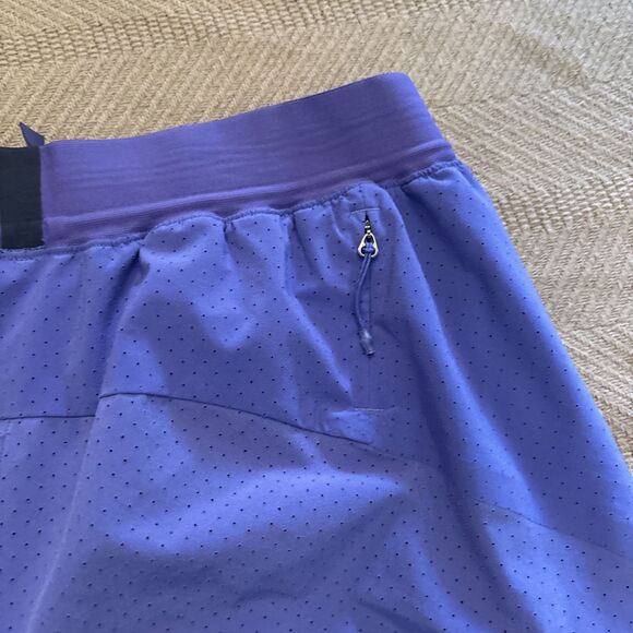 Lululemon License To Train Shorts Mens Small Purple 7" Athletic Training Gym - Picture 8 of 9